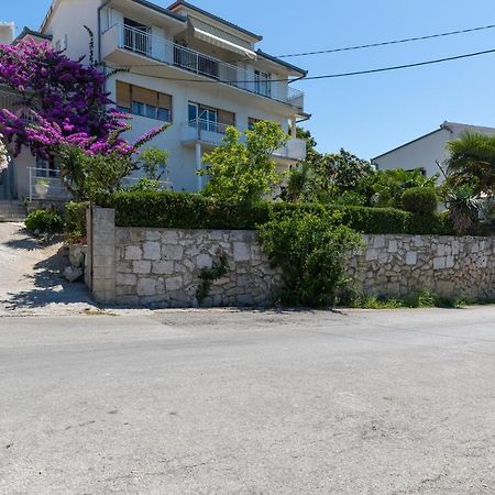 Apartments With A Parking Space Sumpetar, Omis - 9436 Dış mekan fotoğraf